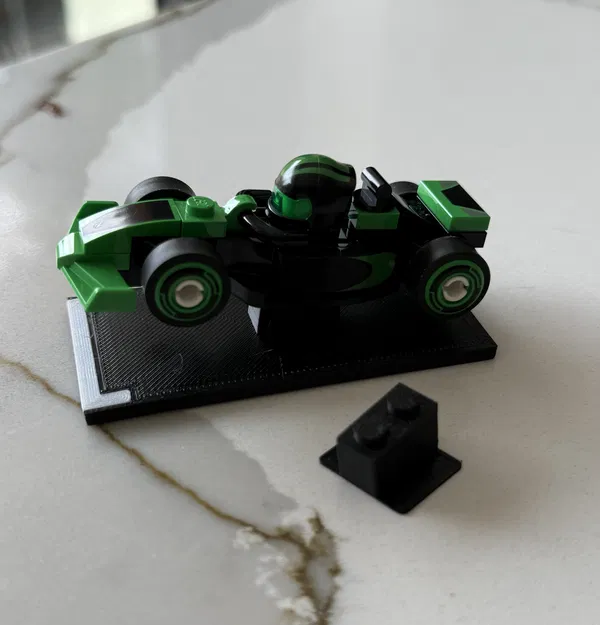 Giá đỡ/Treo tường Minifig Lego F1 - Image 1