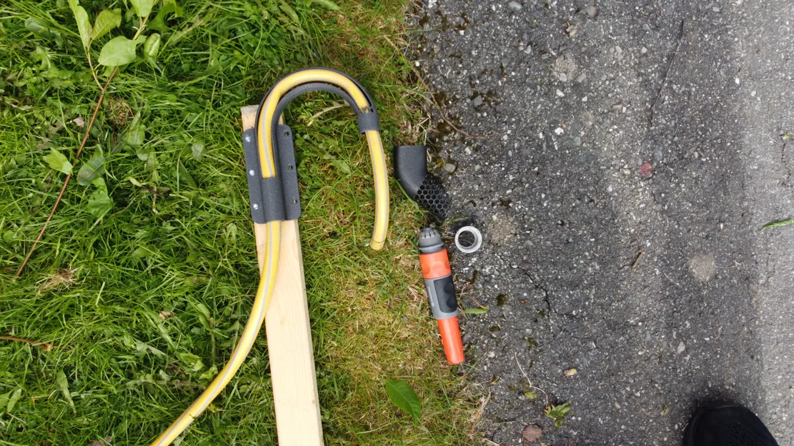 Dụng cụ Vệ Sinh Máng Xối – Chống Thang – Đầu Nối Ống Nước - Image 2