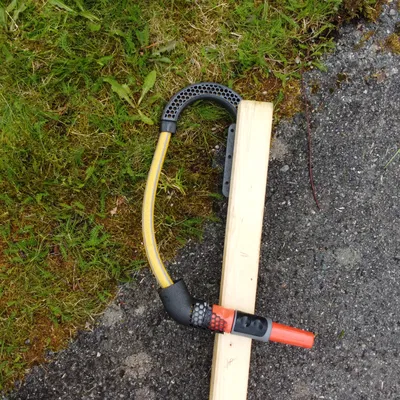 Dụng cụ Vệ Sinh Máng Xối – Chống Thang – Đầu Nối Ống Nước