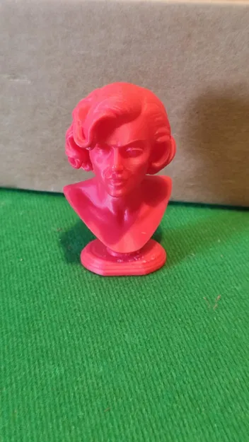 Tượng bán thân Marilyn Monroe - Image 2