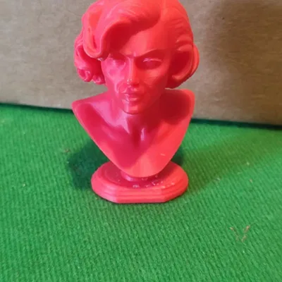 Tượng bán thân Marilyn Monroe