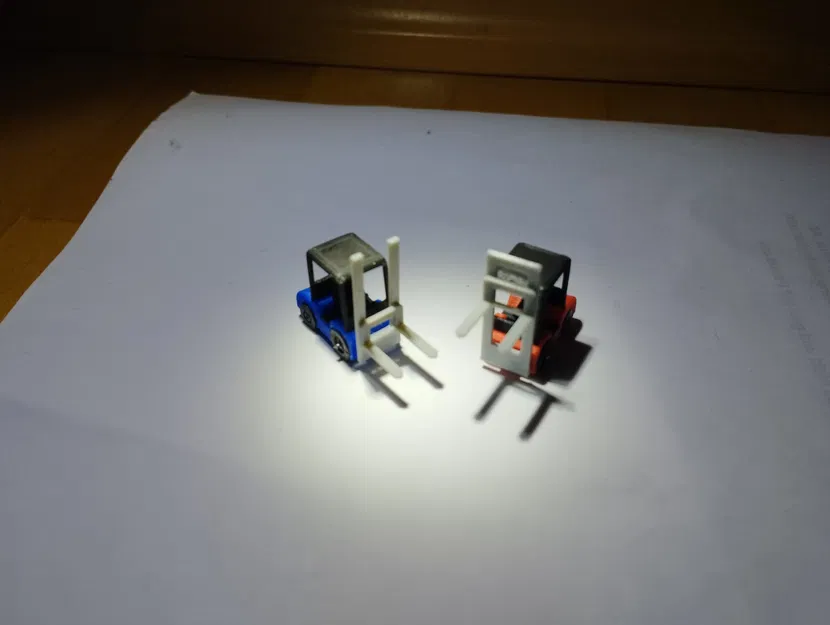 Mô Hình Xe Nâng H0 1:87 Để Lắp Ráp - Image 5