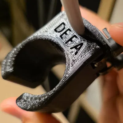 Giá đỡ phích cắm DEFA có kẹp cáp và nêm