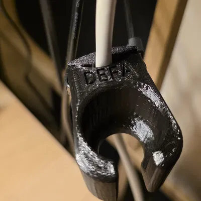 Giá đỡ phích cắm DEFA có kẹp cáp và nêm