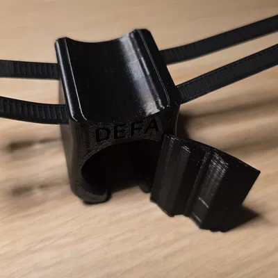 Giá đỡ phích cắm DEFA có kẹp cáp và nêm