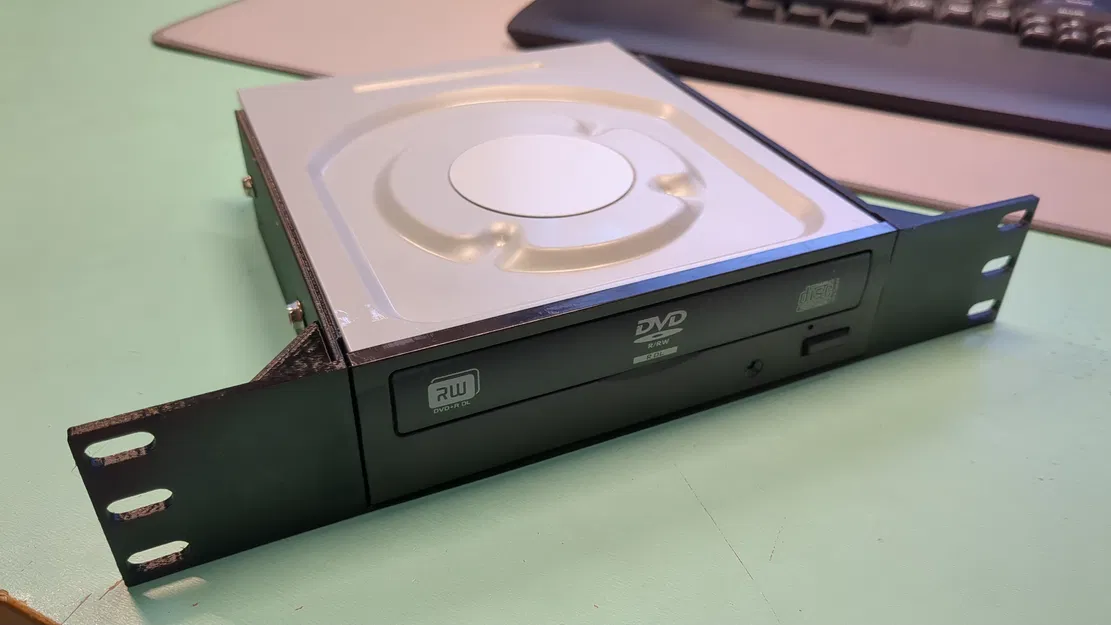 Ổ Đựng Ổ Cứng 5.25 Inch Cho Rack 10 Inch - Image 2