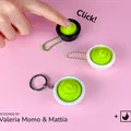 Clicker Wasabi, Móc Khóa Clicky Đồ Chơi Giảm Căng Thẳng Cho Bộ Sưu Tập Sushi Của Bạn - Thumbnail 1