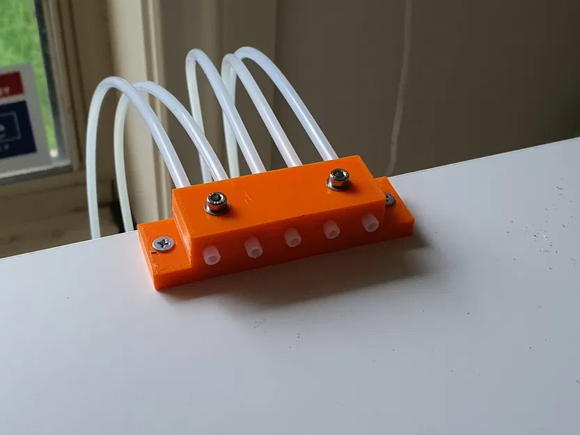 Giá đỡ ống PTFE cho MMU gắn Lồng Lack - Image 1