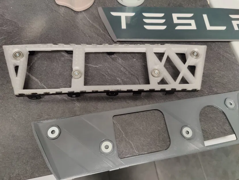 Nắp Che Móc Kéo Tesla Model Y (Nam Châm hoặc Vít) - Image 4