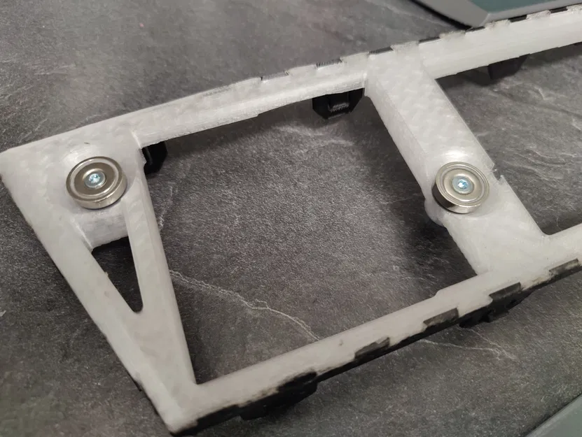 Nắp Che Móc Kéo Tesla Model Y (Nam Châm hoặc Vít) - Image 5