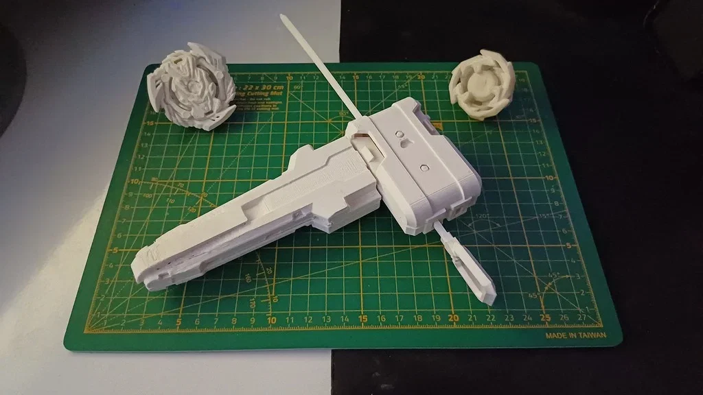 Beyblade Launcher - Image 1