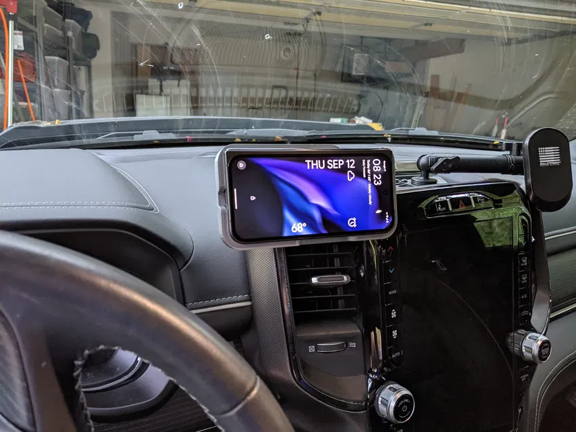 Giá Đỡ Xe Hơi Cho Pixel 9 Pro Fold (P9PF) - Image 2