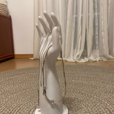 Móc Giữ Trang Sức Hình Bàn Tay