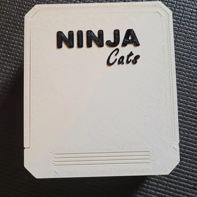 Hộp Đựng Lớn Hơn Cho Ninja Cats