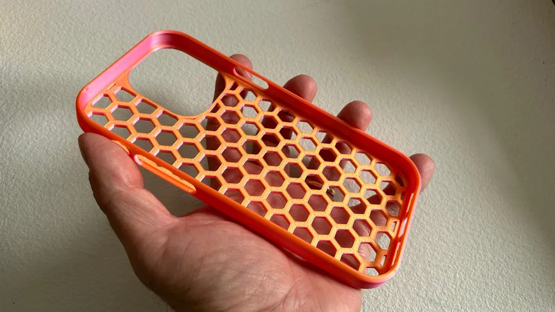 Ốp Lưng Iphone 14 Pro Max Thiết Kế Lục Giác - Image 3