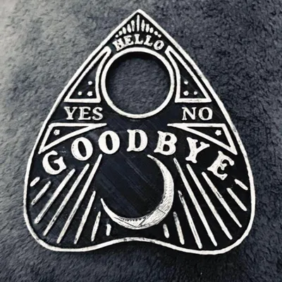 Chén Ly Ma Cà Rồng Hình Bàn Quỷ