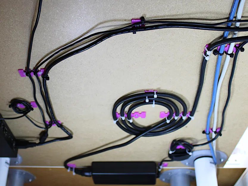 Giá Đỡ Quản Lý Cáp Tiết Kiệm | Gắn Zip Tie Dưới Bàn - Image 7