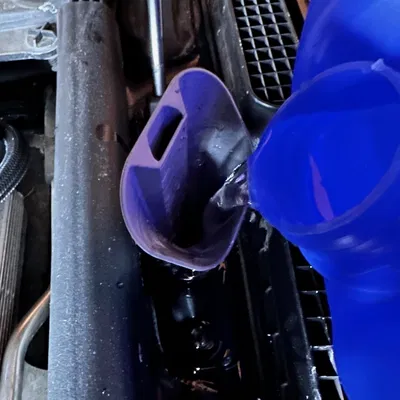 Phễu AdBlue Cho Range Rover Sport