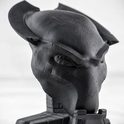 Mặt Nạ Predator Có Chân Đế