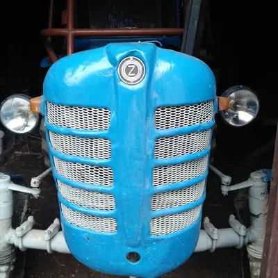 Logo Zetor Cũ (Brnenská Zbrojovka) Cho Xe UR I