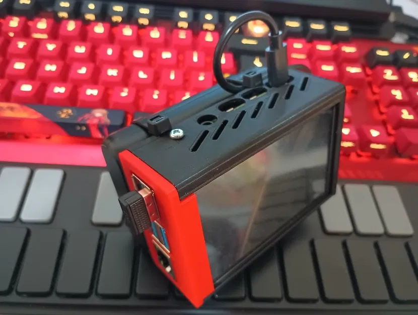 Vỏ case Raspberry Pi 4 kèm màn hình cảm ứng 3.5 inch - Image 1