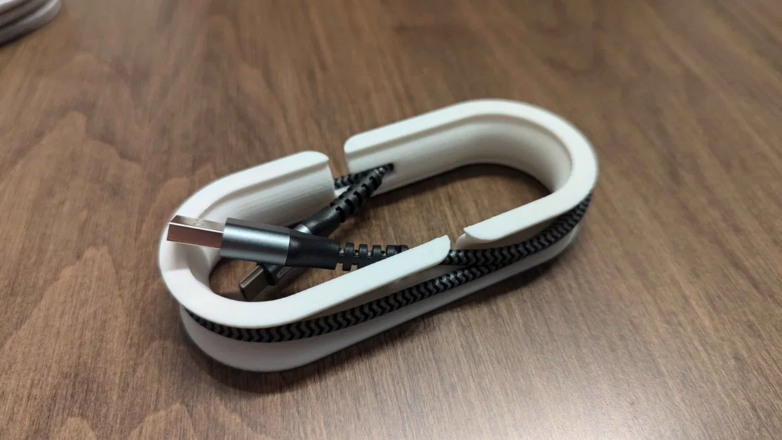 Kẹp Dây Cáp USB Tối Giản - Có Thể Tùy Chỉnh - Image 1