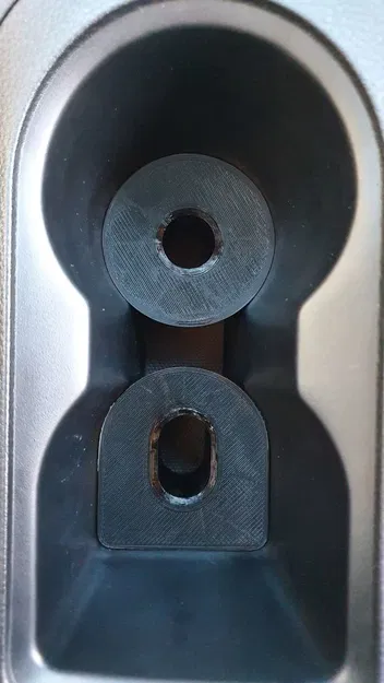 Chặn Cốc Xe Mazda BT50 / D-Max 2021 - Image 3