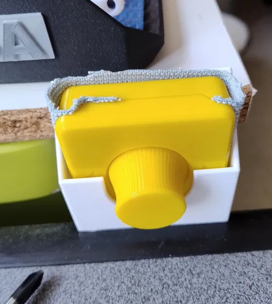 Kệ giữ Dụng cụ Lau Tấm Build - Image 2