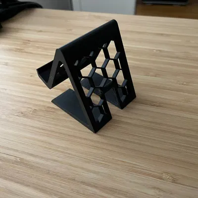 Chân đế điện thoại luồn dây cáp