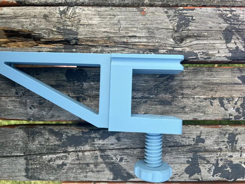 Kẹp Giữ Túi Rác Bàn Picnic - Image 2