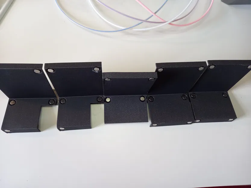 Nắp Che Lỗ Hổng Phía Sau Máy XL - Image 6