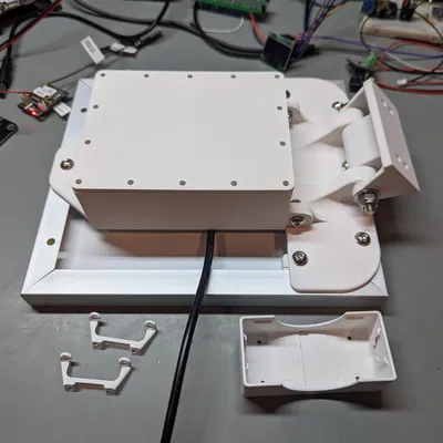 Vỏ trạm gốc năng lượng mặt trời 5W Meshtastic LoRa Node cho pin LTO