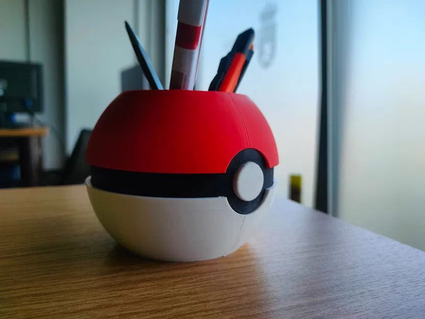 Chân Cắm Bút Hình Pokeball - Image 1