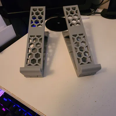 Chân đế laptop gấp gọn - Họa tiết tổ ong