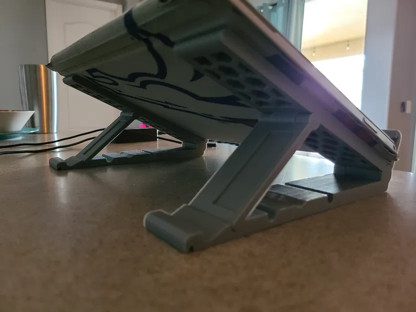 Chân đế laptop gấp gọn - Họa tiết tổ ong - Image 2