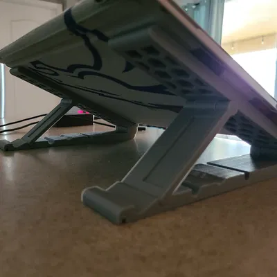 Chân đế laptop gấp gọn - Họa tiết tổ ong