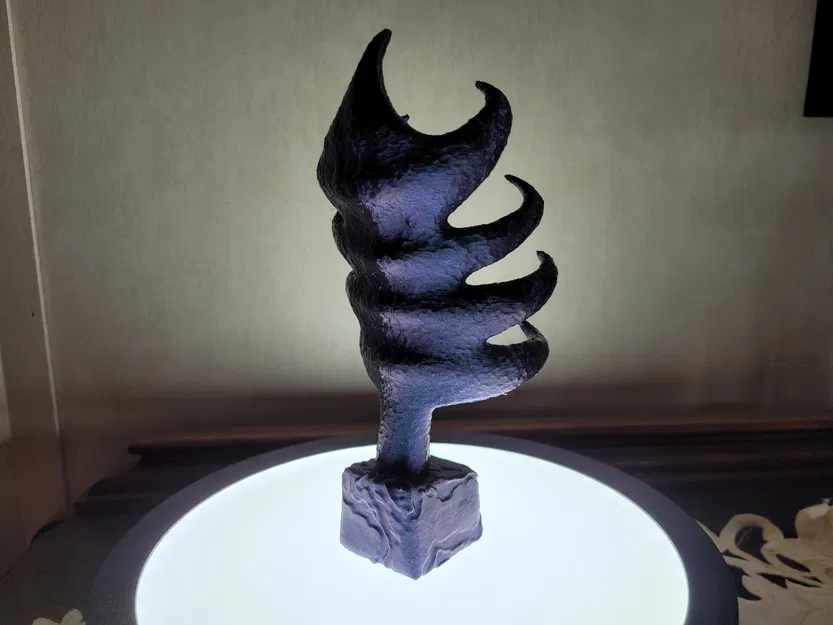 Tượng Delia Deetz Beetlejuice - Image 3