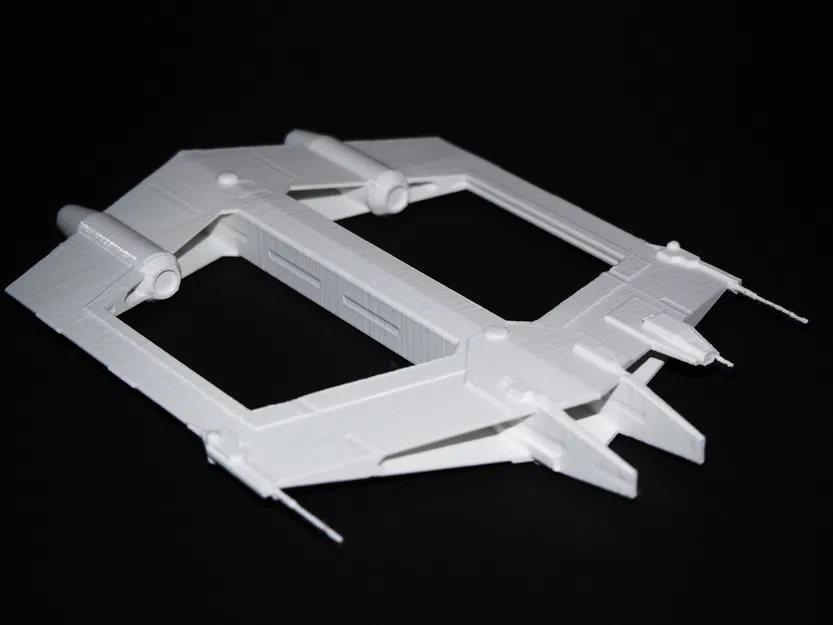 Mô hình tàu chiến Star Wars - Pacifier-class Sector Patrol Cruiser - Image 1