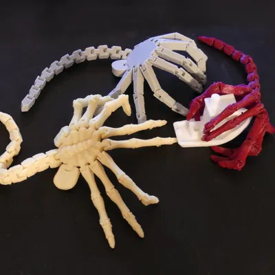 Mô hình Facehugger Uốn Dẻo (Flexi-Facehugger)