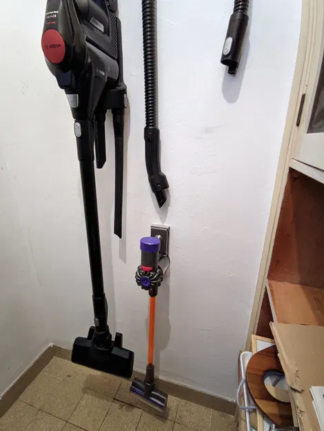 Giá treo tường cho máy hút bụi đồ chơi Dyson Casdon - Image 2