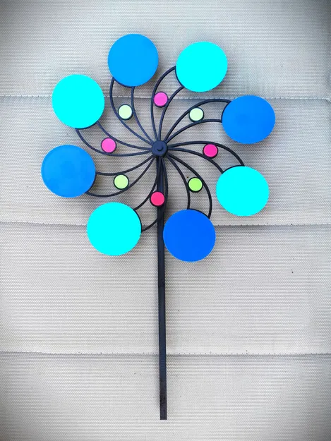 Bánh Xe Xoay Thôi Miên (Xem Hoạt Hình) - Image 4