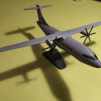 Máy Bay Hành Khách Twin Turboprop