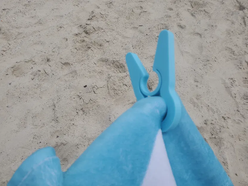 Kẹp Khăn Tắm Biển - Image 5