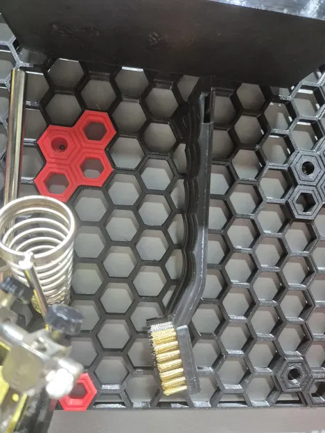 Chỗ Đựng Bàn Chải Bằng Thép - Image 1