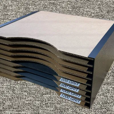 Kệ Đựng Giấy Nhám Bằng Bìa Carton