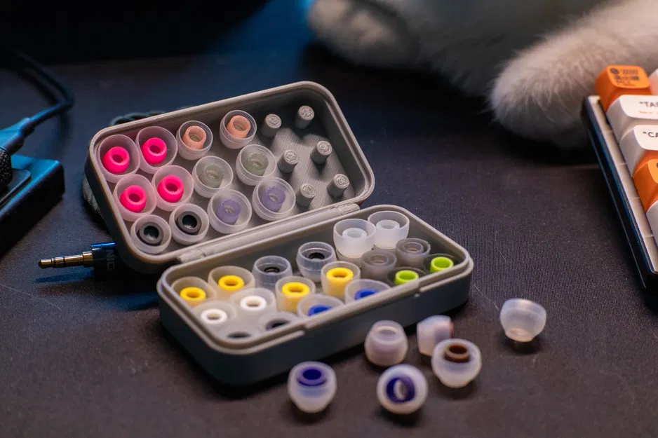 Hộp Đựng Tip Tai Nghe IEM - Bản Chỉnh Sửa - Image 1