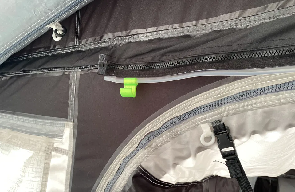 Móc treo cho mái hiên DOMETIC - Image 1