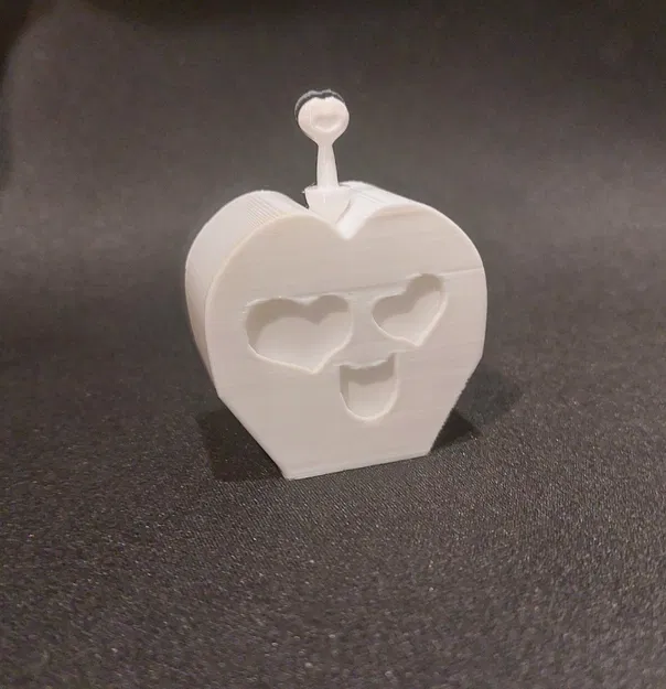 Mô Hình Trái Ác Quỷ Tình Yêu Roblox - Image 1