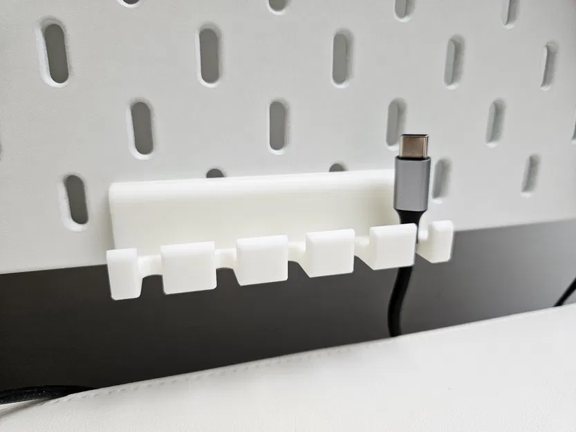 Giá Đỡ Dây Cáp Có Móc Cho Bảng Skadis - Image 1