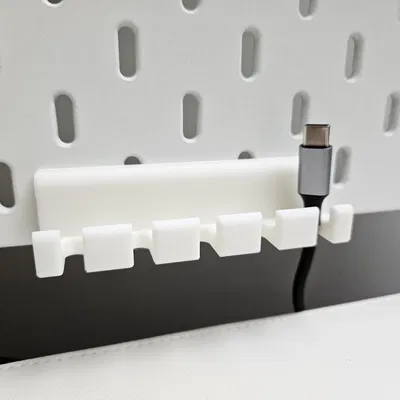 Giá Đỡ Dây Cáp Có Móc Cho Bảng Skadis